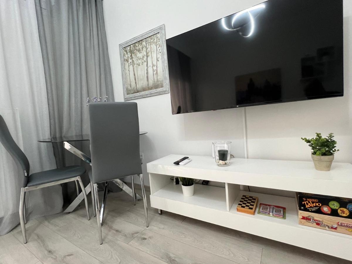 Serres City Center Modern Apartment Zewnętrze zdjęcie